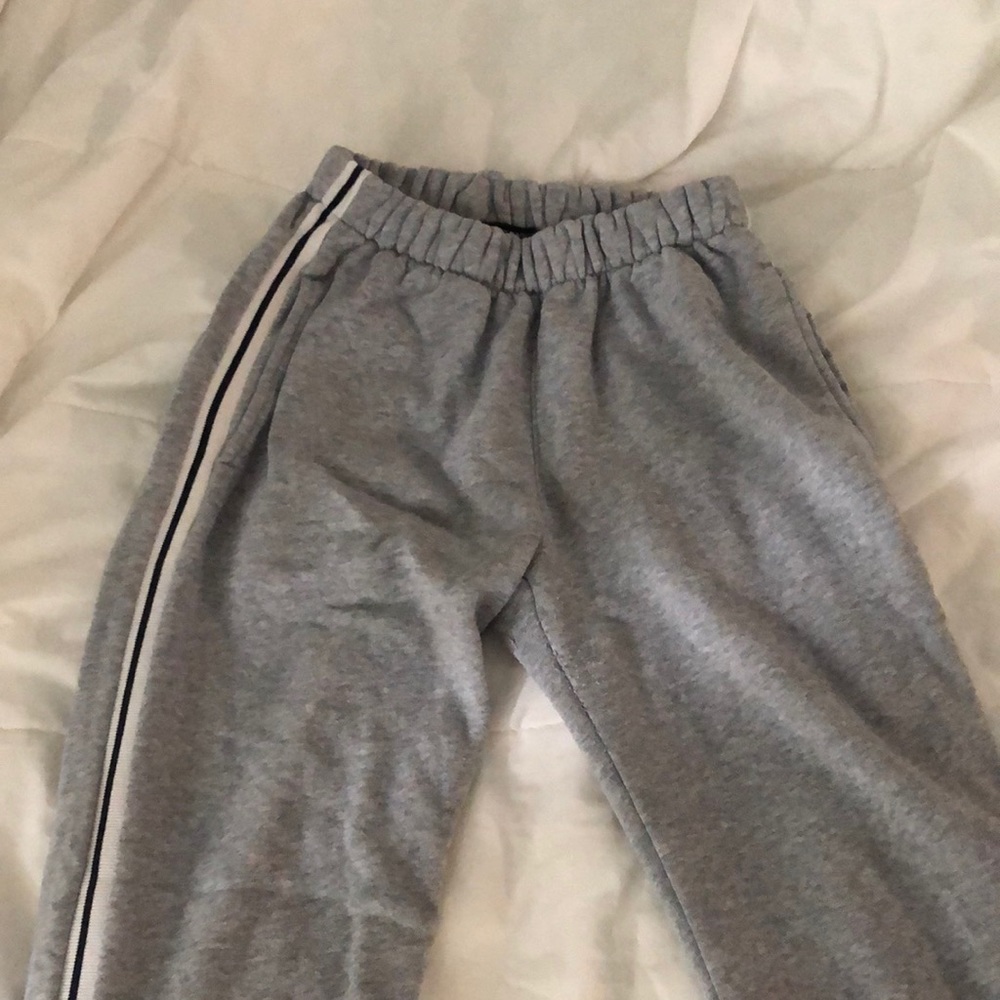 Brandy Melville striped grey sweatpants